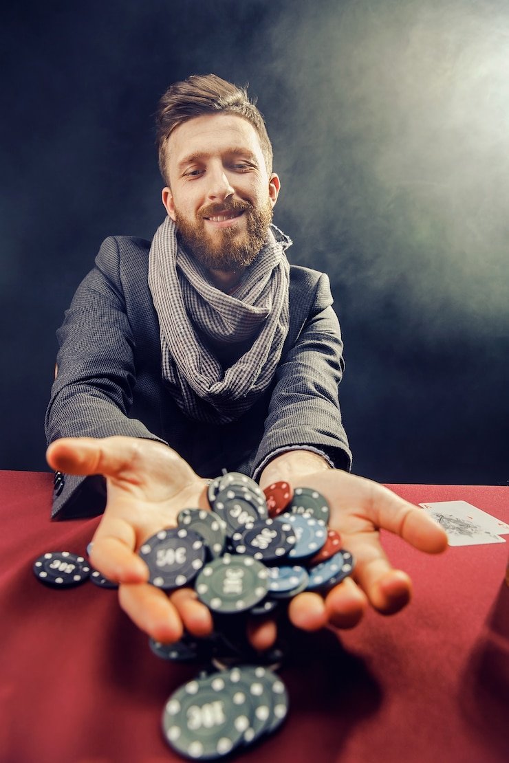 Grafik peringkat tangan Three Card Poker di rajalangit